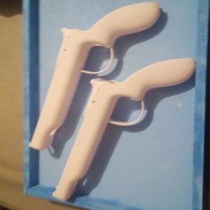 2 wii guns